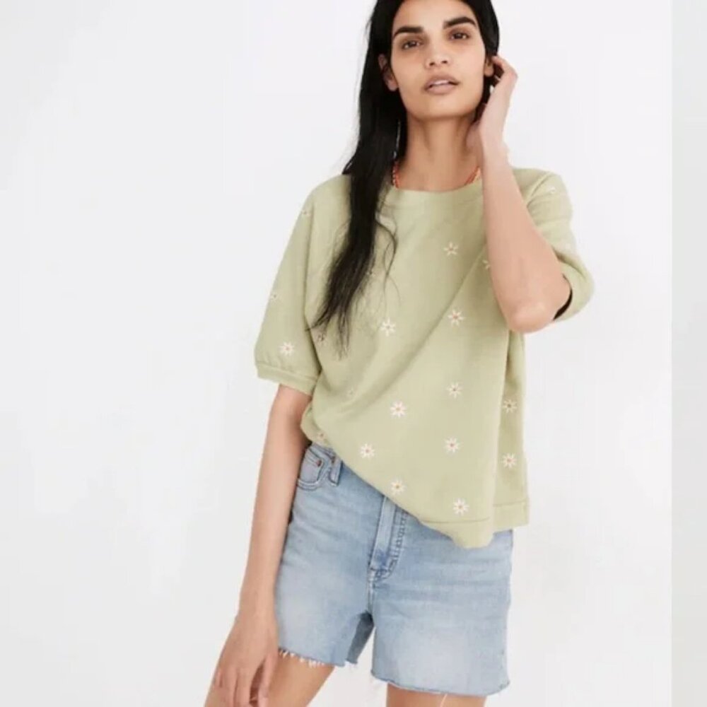 MADEWELL Daisy Embroidered Light Green Short Sleeve Sweatshirt